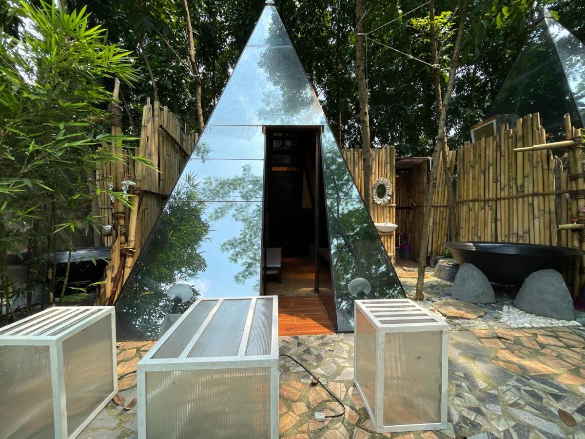 Floating Sanctuary Resort Powered By Cocotel Bulacan Exterior photo
