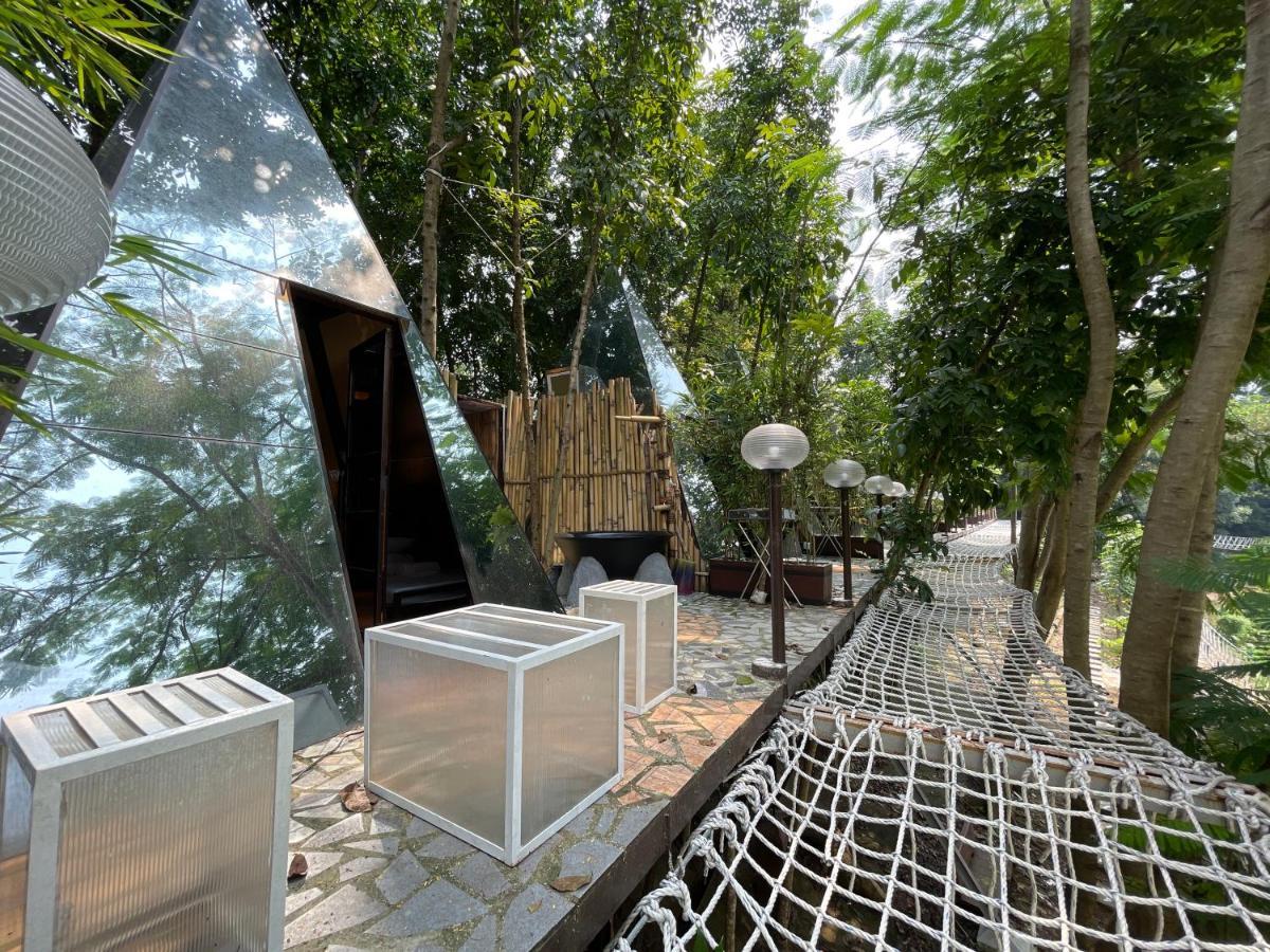 Floating Sanctuary Resort Powered By Cocotel Bulacan Exterior photo